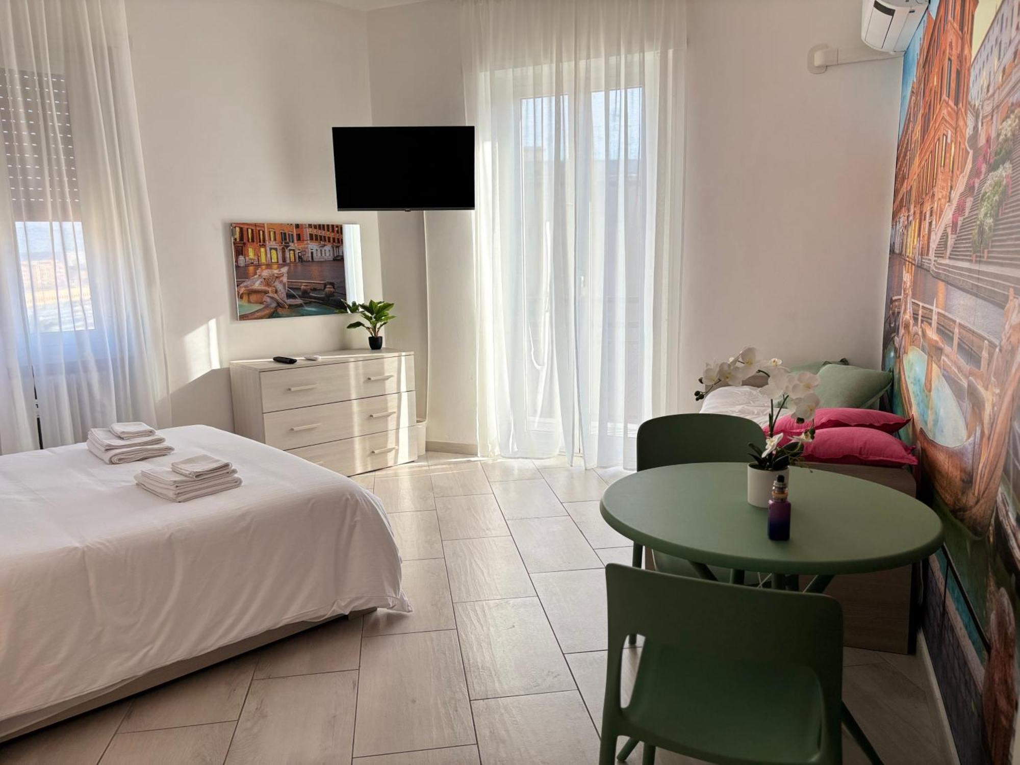 Hotel Roma Elena Exteriér fotografie